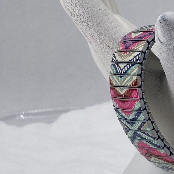 Watch Lady's NY and C 1.5 inch Diameter Gold Tone Face with Gold Toned English N - Picture 2 of 4